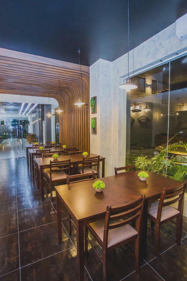 Hotel Costa Brava Tacloban Dış mekan fotoğraf